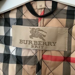 Authentic Women Burberry jacket in size medium